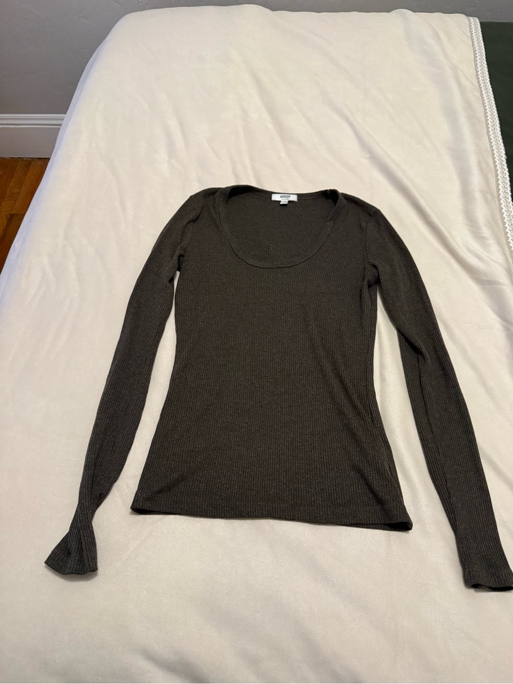 Agolde Black Corey Scoop Neck Long Sleeve Top | Size: S
